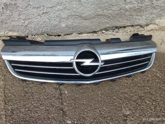 maska opel zafira b - 2