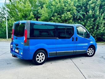 RENAULT TRAFFIC BUS LONG - 2