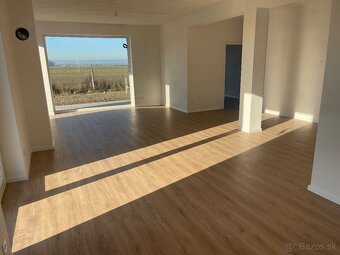 NOVINKA DIZAJNOVÝ 4izb. RD v ŠTANDARDE - 2