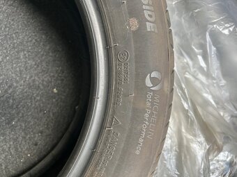 Pneu Michelin - 2