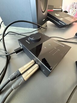 Komplete Audio 2 USB zvukova karta - 2