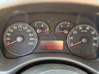 Fiat Punto - 2
