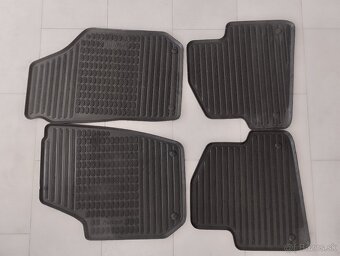 Gumené koberce škoda fabia 2 Roomster - 2