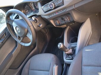 PREDAM SKODA FABIA MPI 2018 CENA 5555€ - 2