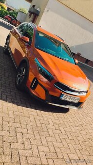 2025 KIA XCEED 1,5 T-Gdi, 103kW, najazdené 4700km - 2
