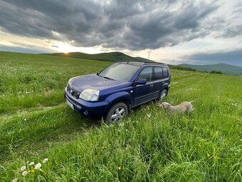 Nissan X-trail 2.2 dCI 4x4 - 2