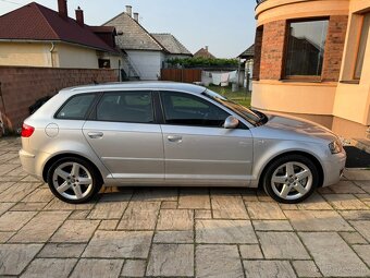 Audi A3 Sportback 3.2 V6, quattro DSG - 2