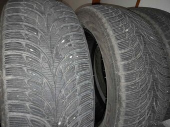Predam zimne pneu Nokian - 2