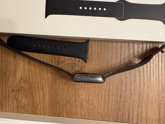 Apple Watch SE 40 mm Space Gray + komplet príslušenstvo - 2