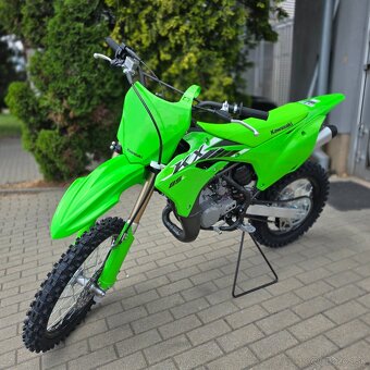 Kawasaki KX85 2025 - kolesá 19/16 - nová - 2