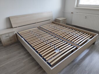 Manželská postel, nočné stolíky , rošty, zánovná - 2