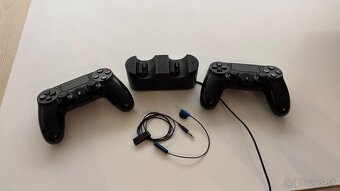 Playstation 4 Pro 1TB Jet Black - 2
