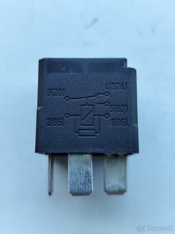 Relé 12V 20/30A - 2