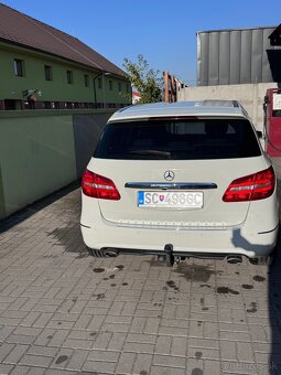 Mercedes-benz B 220 CDI - 2