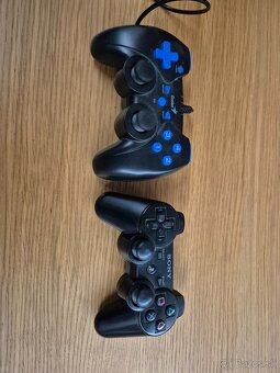 Playstation 3 + hry - 2