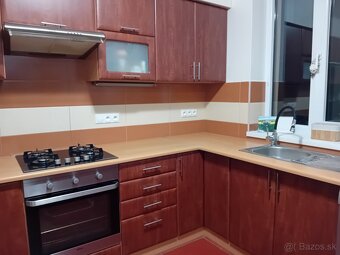 Kuchynská linka - 2