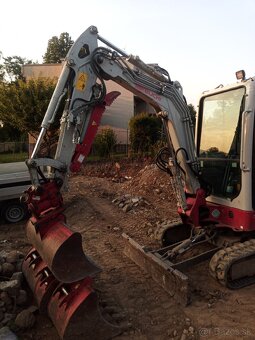 Minibager Takeuchi TB 225, r.v. 2021 - 2
