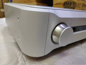 Esoteric C-03X Stereo predzosilňovač - 2