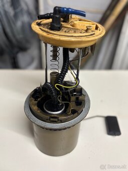 Rozpredaj veci z passatu B6 - 2