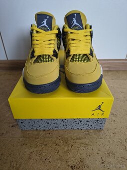 Jordan 4 retro "lightning" - 2
