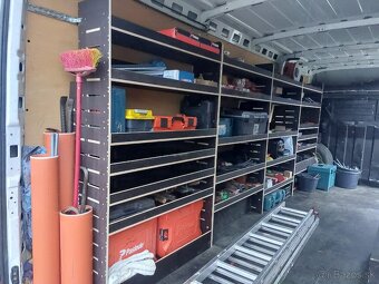 Regály do dodávky - 2