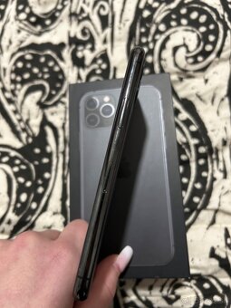 iPhone 11 pro - 2