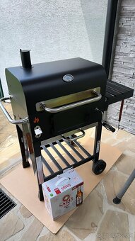 Predám záhradný gril - 2