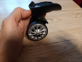 Kolieska na kufor - 2