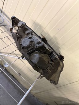 BMW e90 e91 predné ľavé svetlo - 2