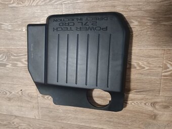Jeep Grand Cherokee WJ 2.7 crd Kryt motora horní - 2