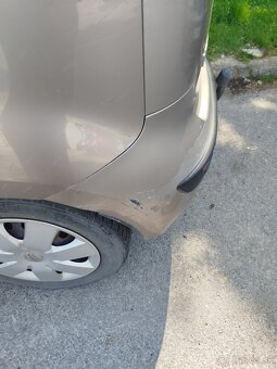 Predám auto na náhradné diely - 2