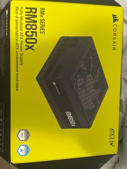 Corsair RM850x ATX 3.1 - 2
