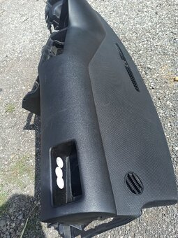 Palubovka+ airbag spolujazdca VW Bora - 2