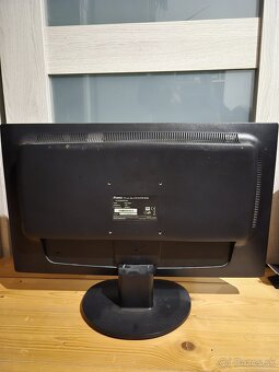 Predám LCD monitor yama ProLite E2409HDS - 2