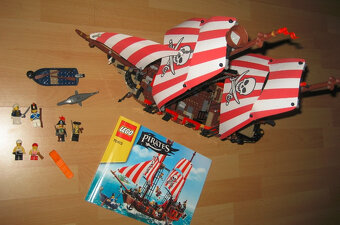 LEGO Pirates 70413 The Brick Bounty (rok 2015) - 2