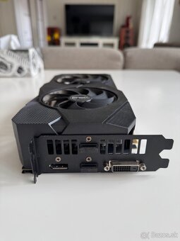 Asus GeForce RTX 2060 Super - 8GB - 2