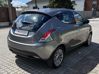 Lancia Ypsilon výbava Gold 1.2i - 2