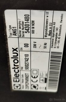 Predám vysávač Elektrolux - 2