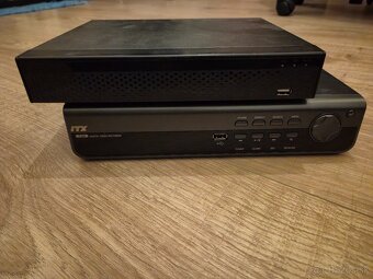 Predám digtiálny kamerový video rekordér - 2