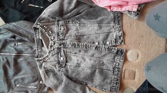 Rôzne bundy veľ.S-M - 2