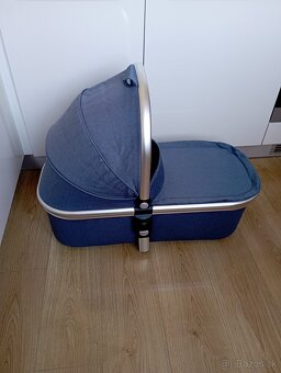 Kočiar Moon Tregg - 2