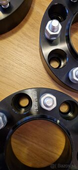 Rozširovacie podložky ford ranger - 2