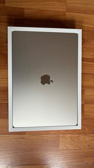 MacBook Air 15” Starlight - 2