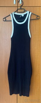 Dámske čierne letné šaty. - 2