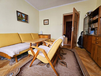 PREDAJ: 3izbovy byt v Brezne 70m2 - 2