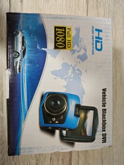 Nová zabalena auto kamera na čelné sklo - 2