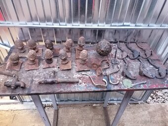 Staré Zámky, kovania šišky na plot koleso, mlynceky - 2