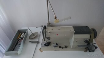 Šijací stroj priemyselný - 2