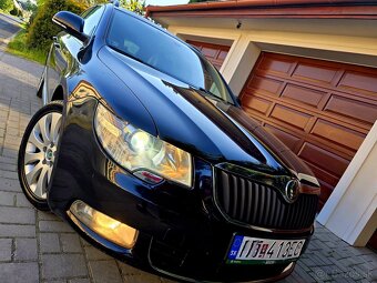 ŠKODA SUPERB COMBI II 2.0 TDI 125KW DSG F1 ELEGANCE - 2