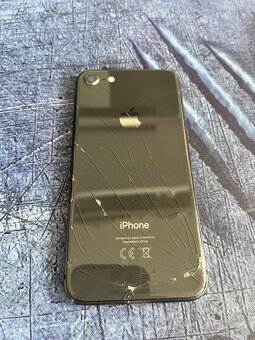 📱 Predám iPhone 8 256 GB – čierny - 2